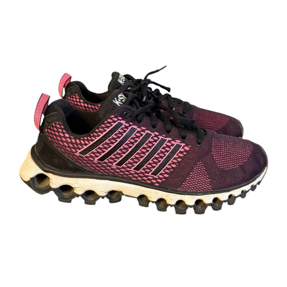 K-Swiss Tubes Pink and black Running Shoes Women’s Size 9